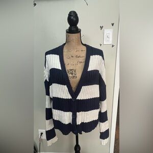 American Eagle Cardigan